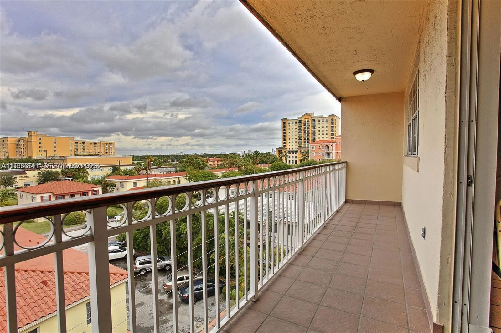49 Majorca Ave # 503, Coral Gables FL 33134