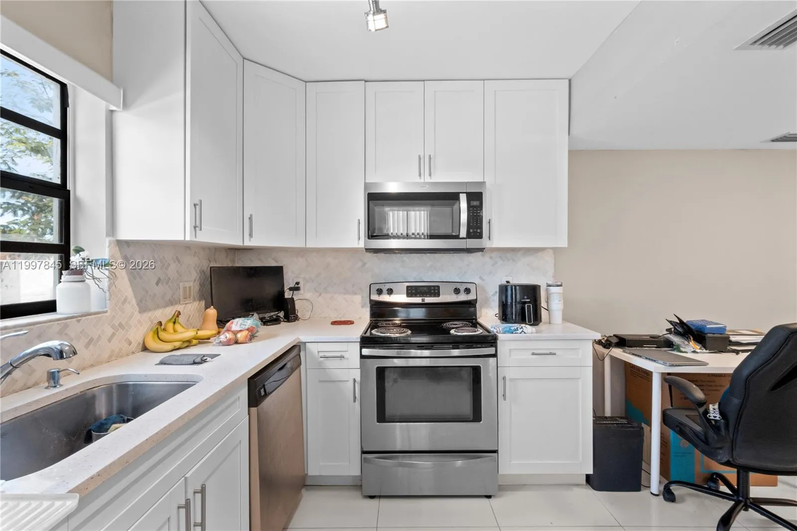 6211 SW 138th Ct # B, Miami FL 33183