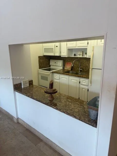 2200 E Hallandale Beach Blvd # 109, Hallandale Beach FL 33009