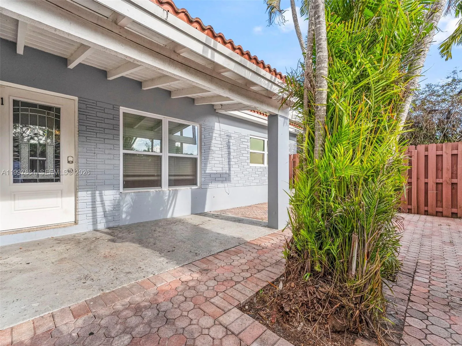 1432 NE 5th Ave, Fort Lauderdale FL 33304