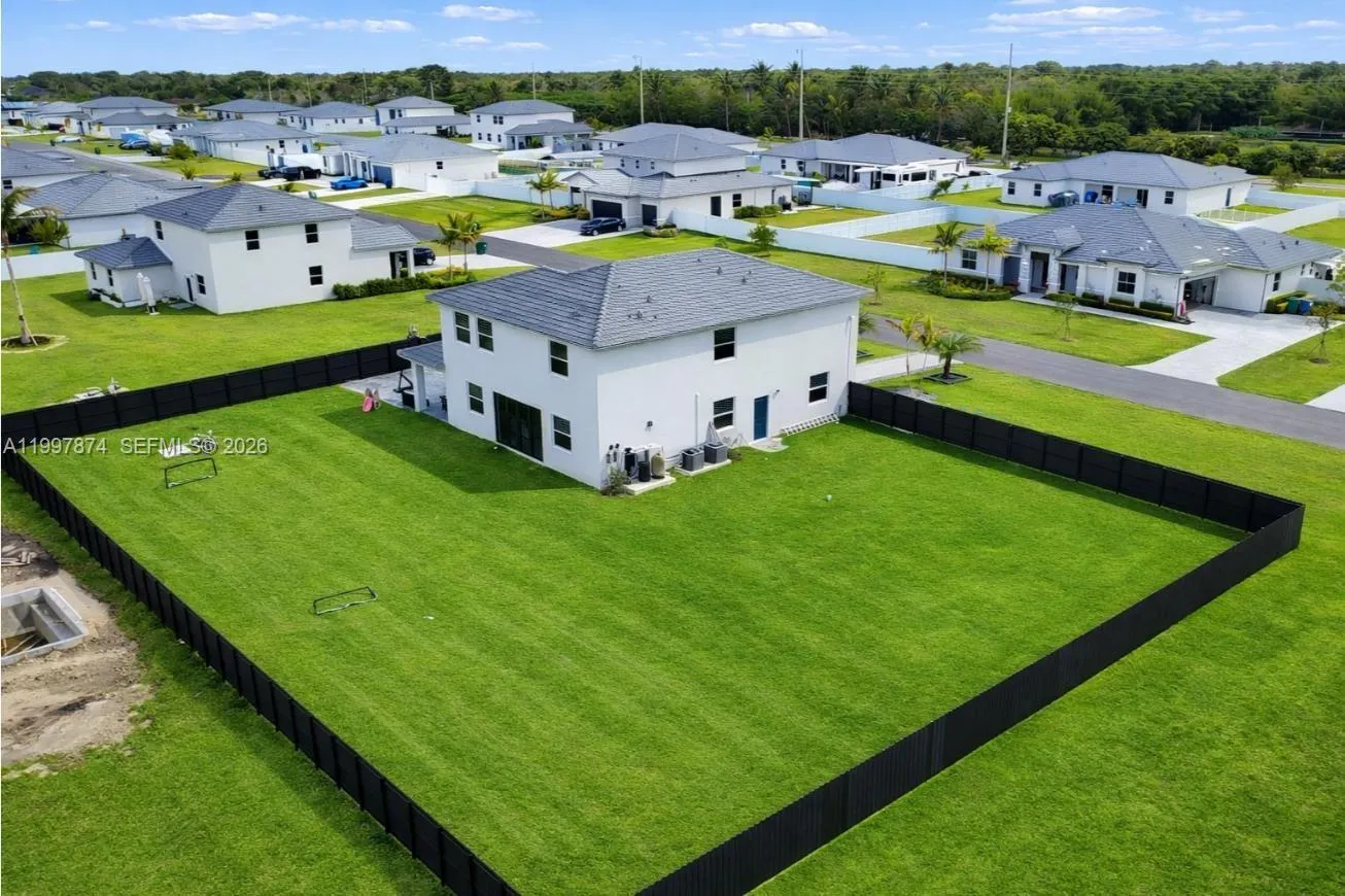 19740 SW 321st St, Homestead FL 33030