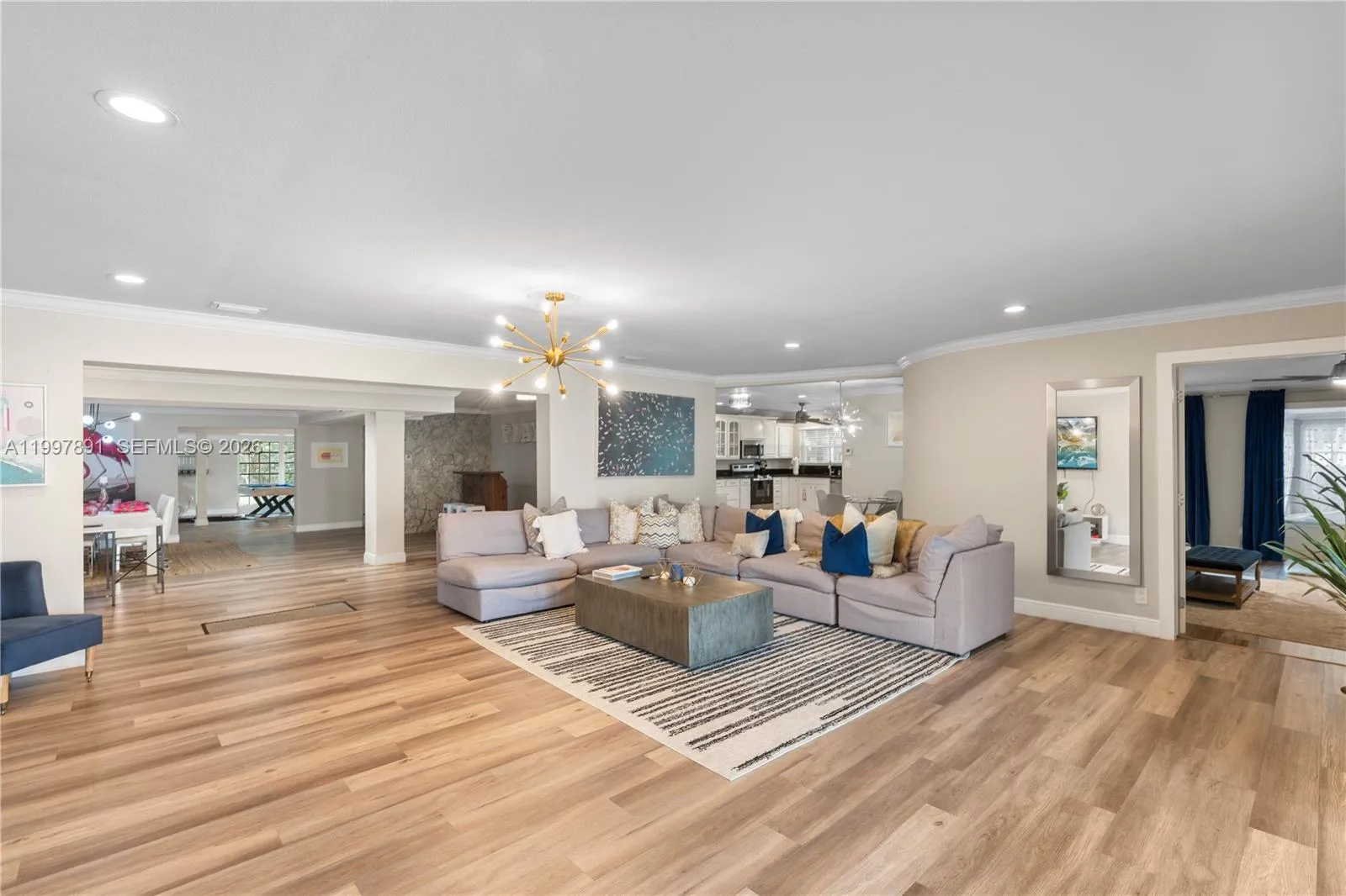 1652 NE 39th St, Oakland Park FL 33334