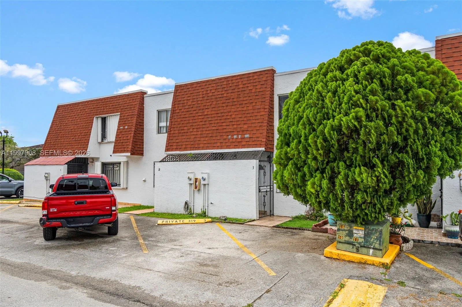 319 NW 109th Ave # 3B, Miami FL 33172