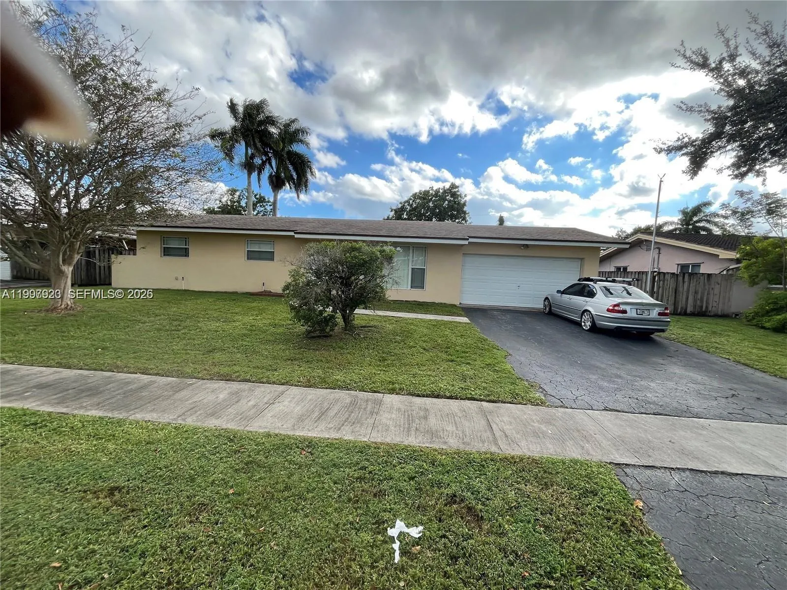 3 bedroom 2 bath for sale at 7200 NW 10th Pl, Plantation FL 33313