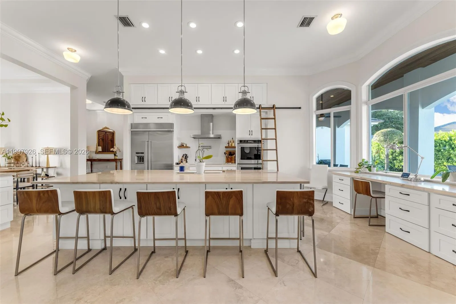 8111 SW 178th St, Palmetto Bay FL 33157