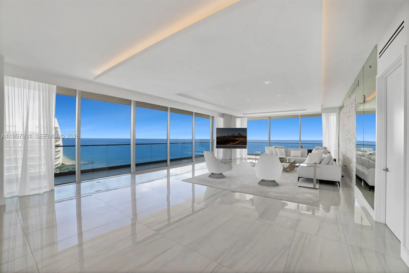 10203 Collins Ave # 2501, Bal Harbour FL 33154