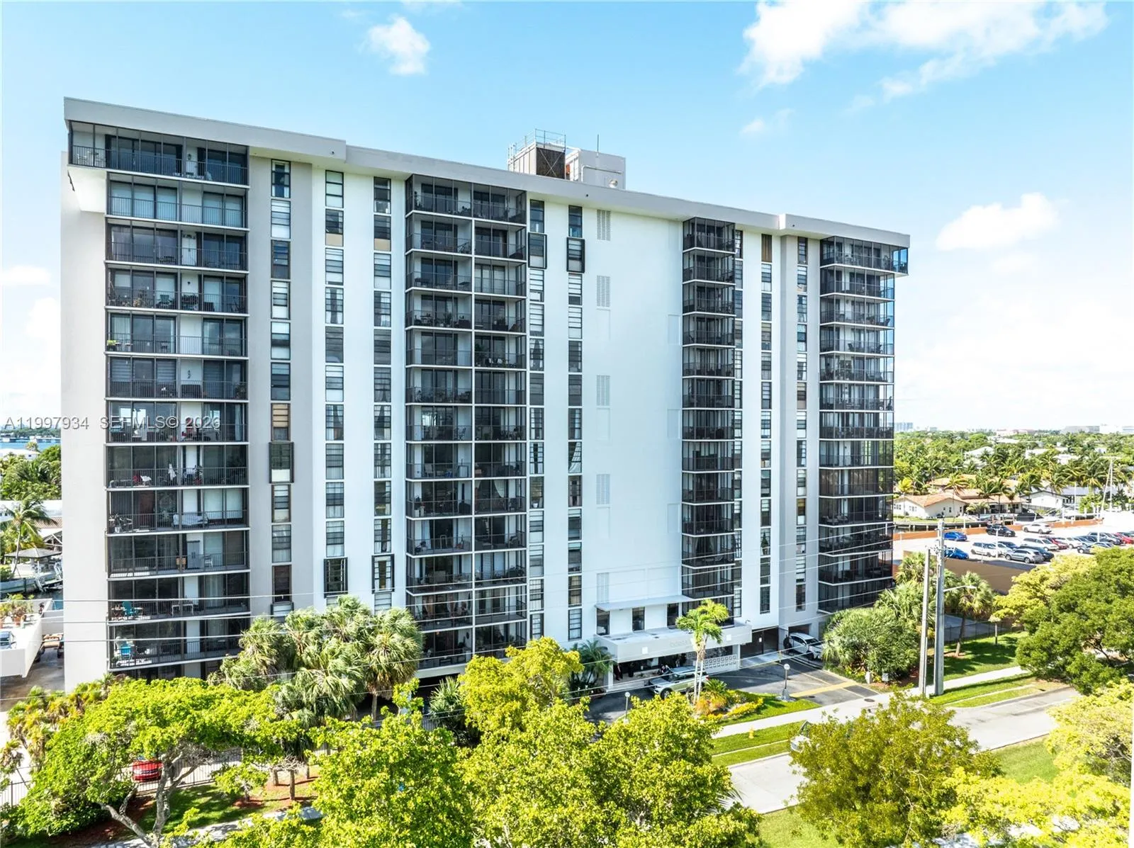 2500 NE 135th St # B506, North Miami FL 33181