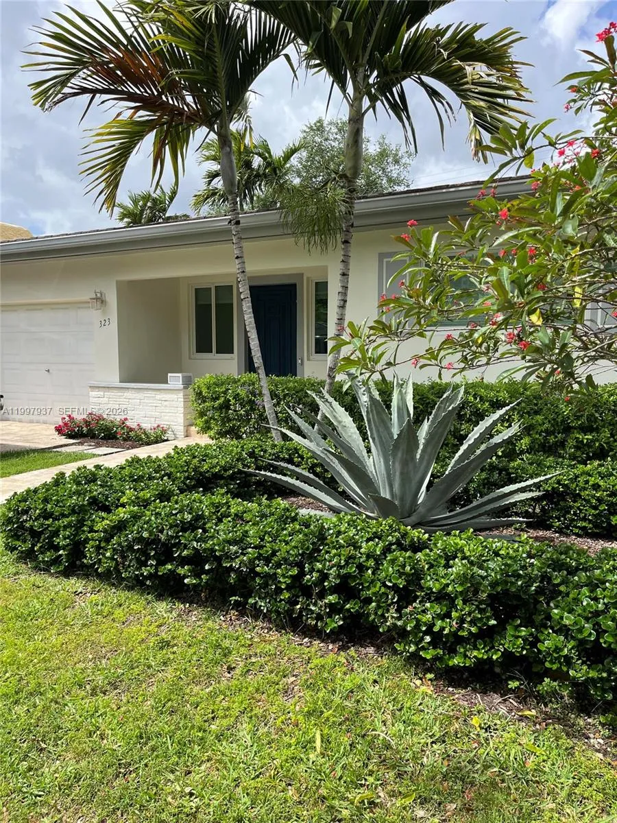 323 Velarde Ave, Coral Gables FL 33134