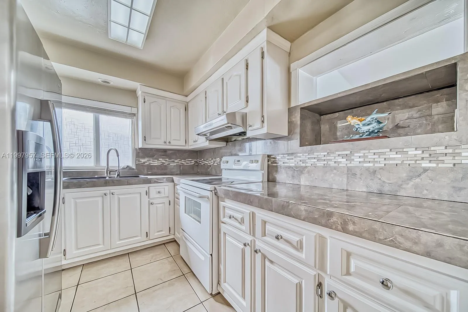 2171 SW 21st St, Miami FL 33145