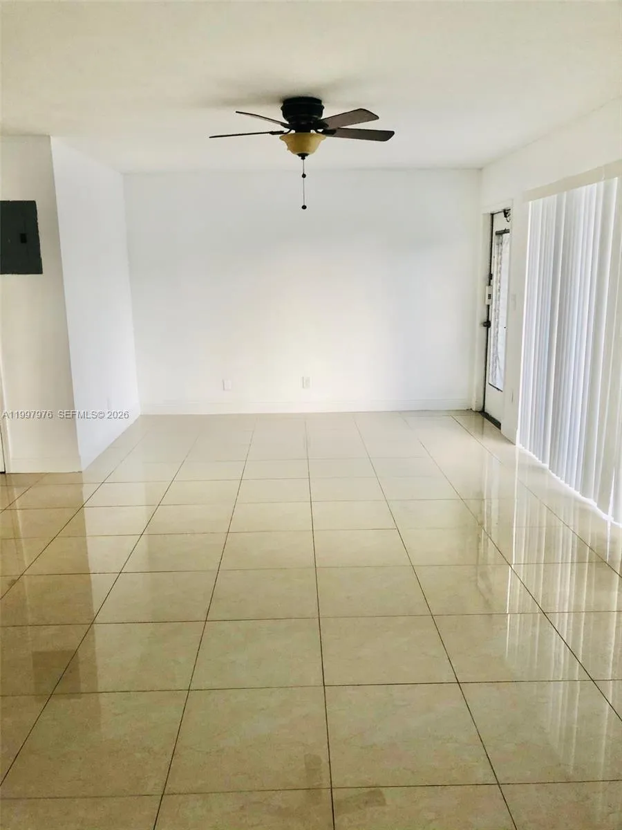 1025 SE 15th St # 9D, Fort Lauderdale FL 33316