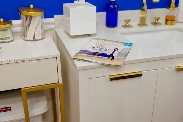 8130 Royal Palm Blvd # 204, Coral Springs FL 33065