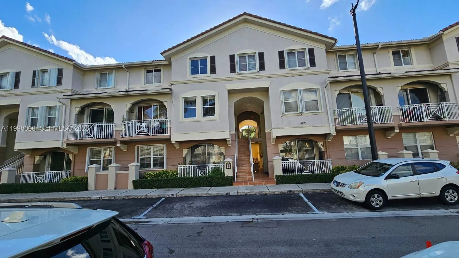 8970 W Flagler St # 206, Miami FL 33174