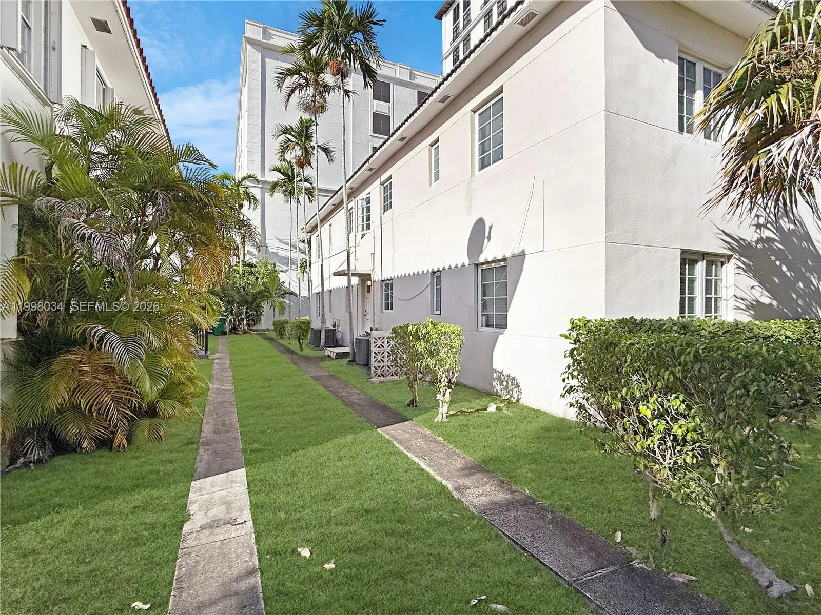 215 Sidonia Ave, Coral Gables FL 33134
