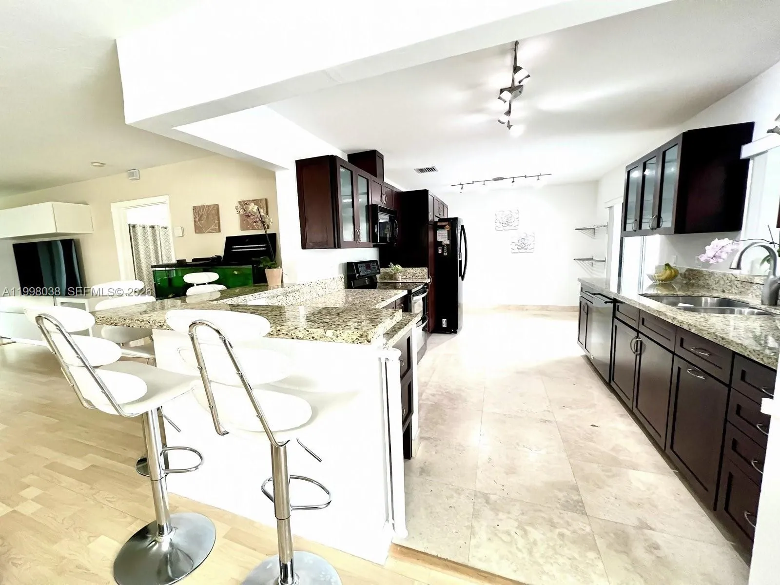 1361 N Fieldlark Ln, Homestead FL 33035