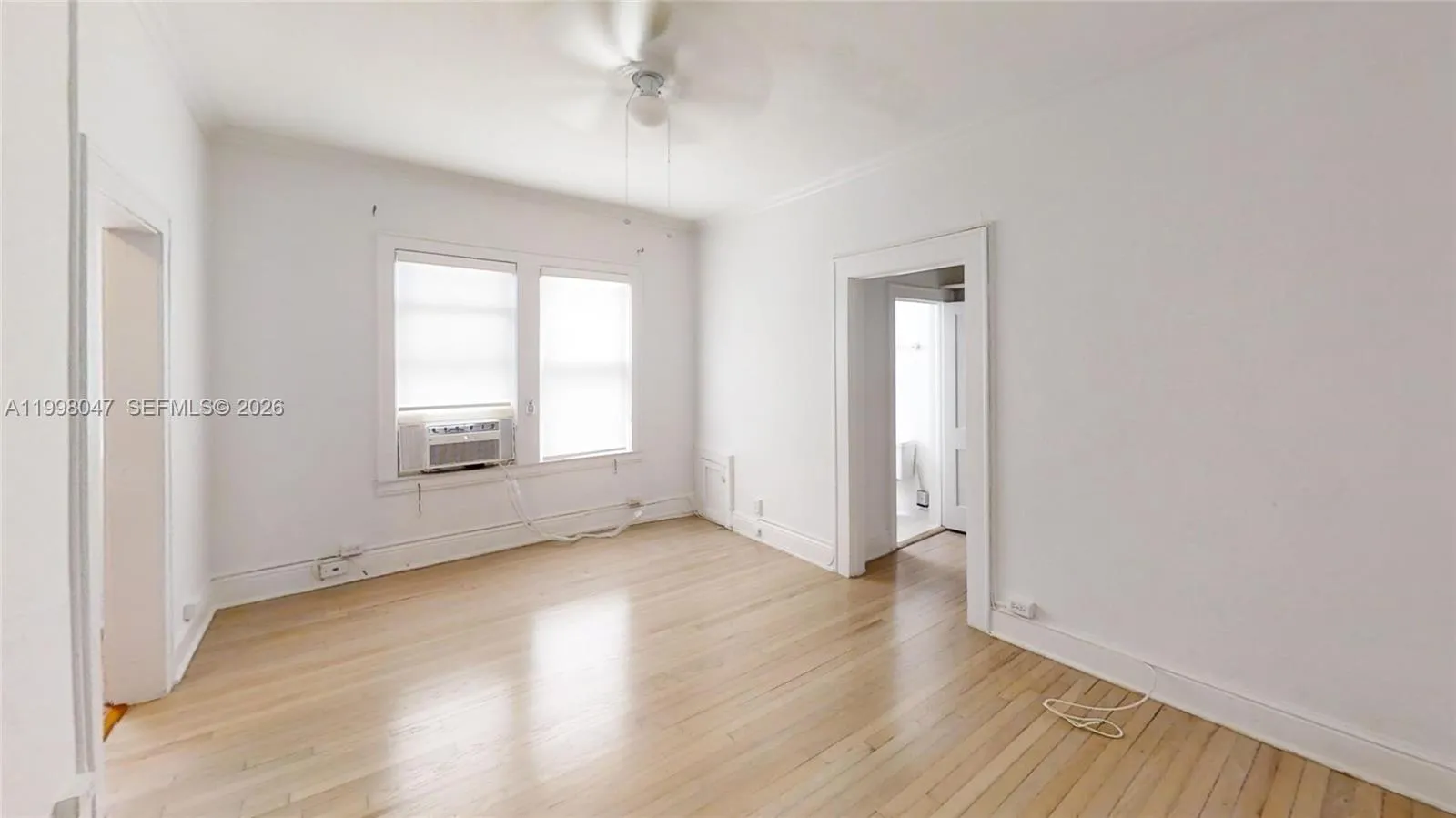 126 Mendoza Ave # 9, Coral Gables FL 33134