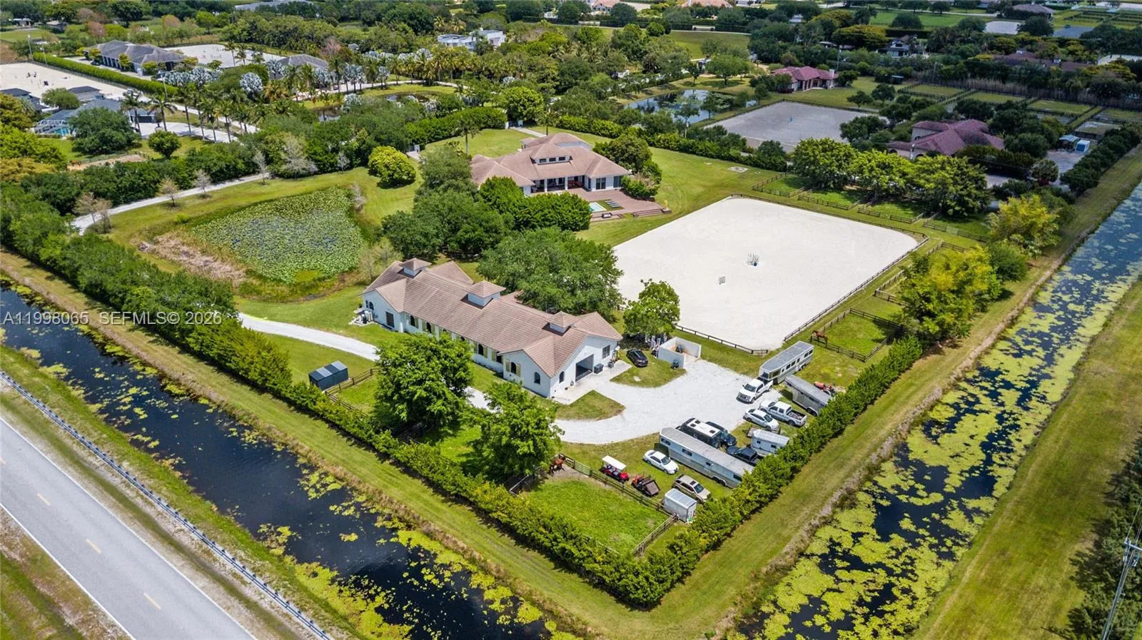 15722 Sunnyland Ln, Wellington FL 33414