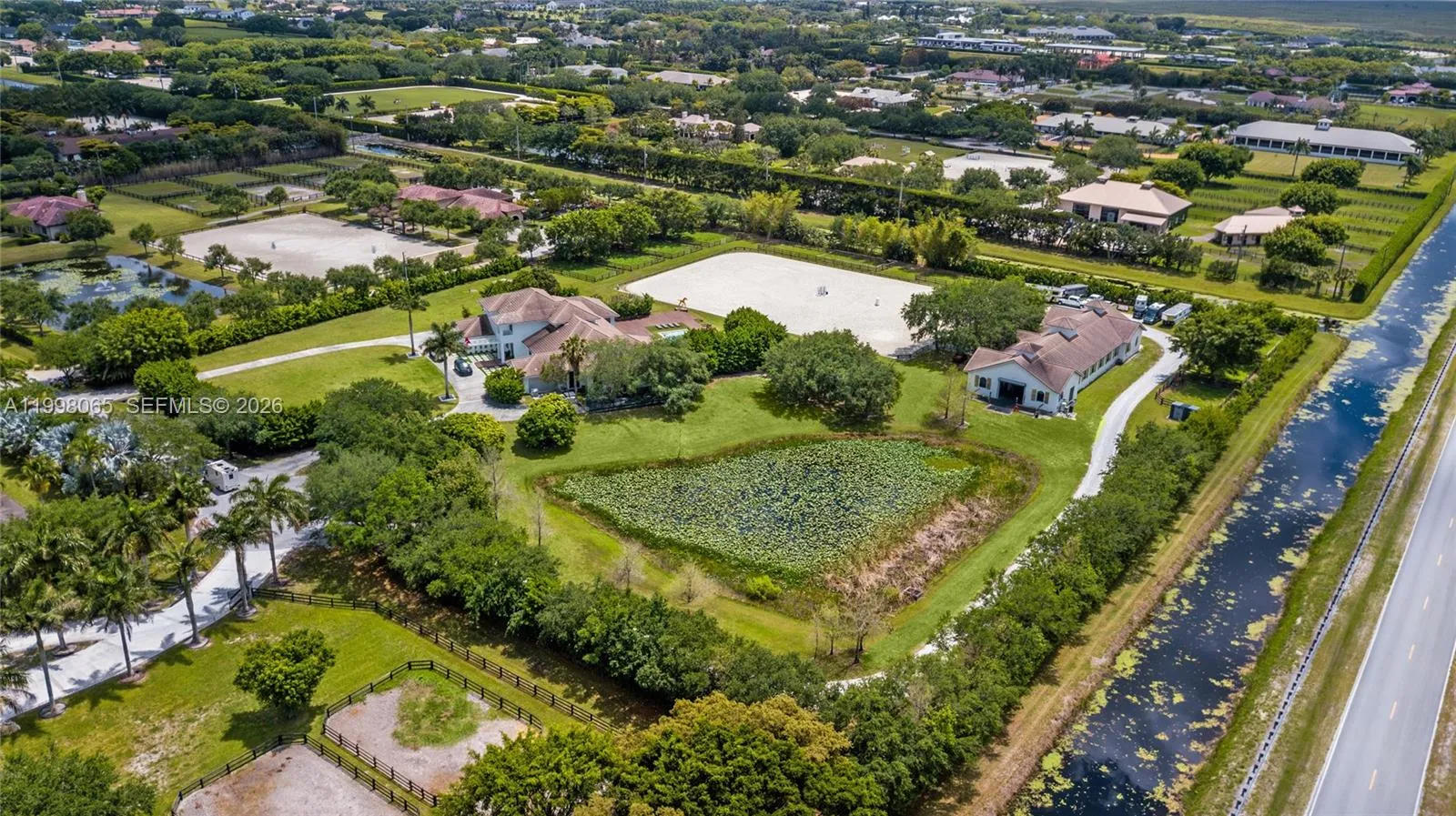 15722 Sunnyland Ln, Wellington FL 33414