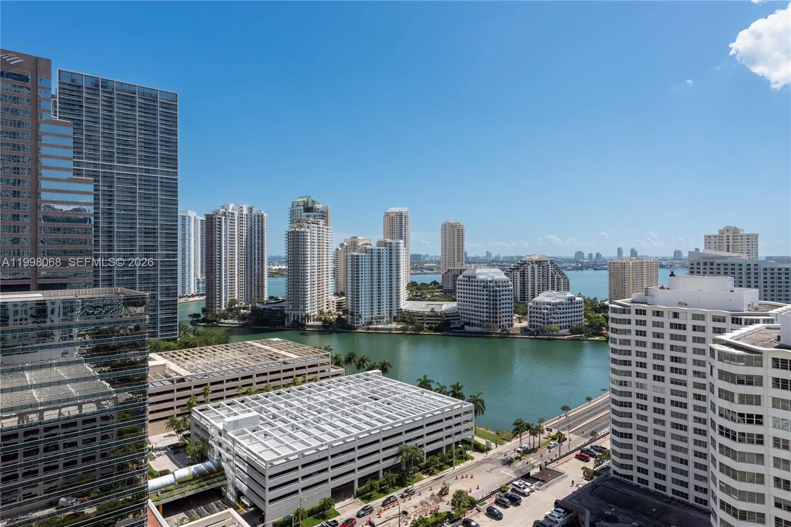 950 Brickell Bay Dr # 2304, Miami FL 33131