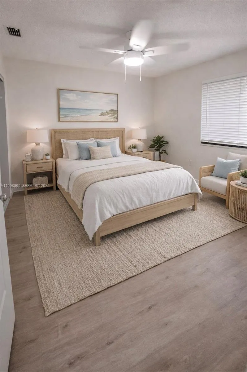 5629 Taft St, Hollywood FL 33021