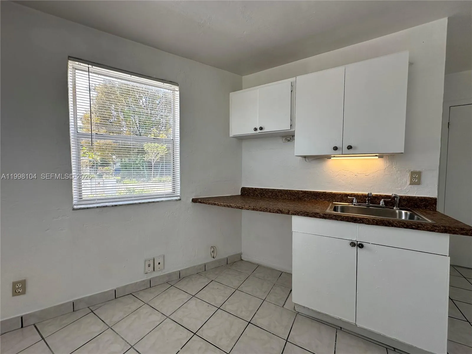 701 NW 7th Ave # 1, Hallandale Beach FL 33009