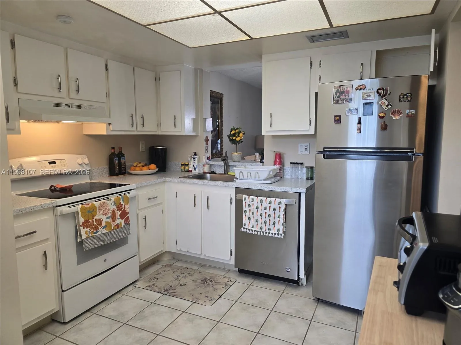 7664 NW 18th St # 204, Margate FL 33063