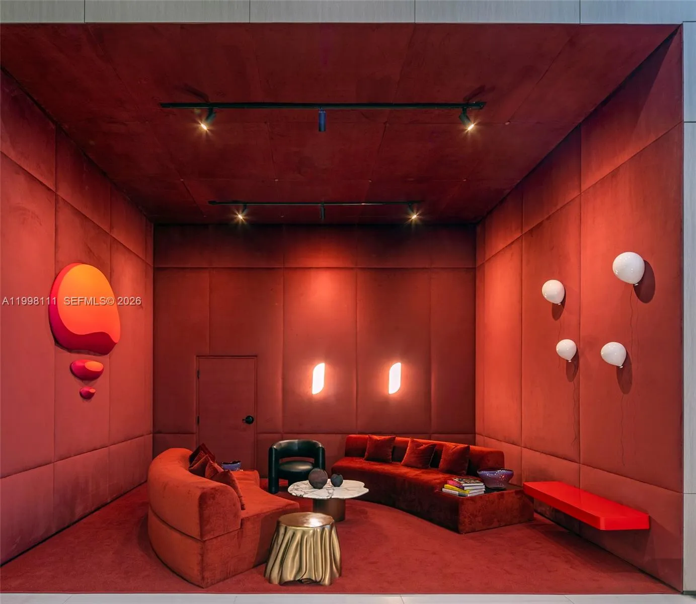 101 Diplomat Pkwy # 412, Hallandale Beach FL 33009