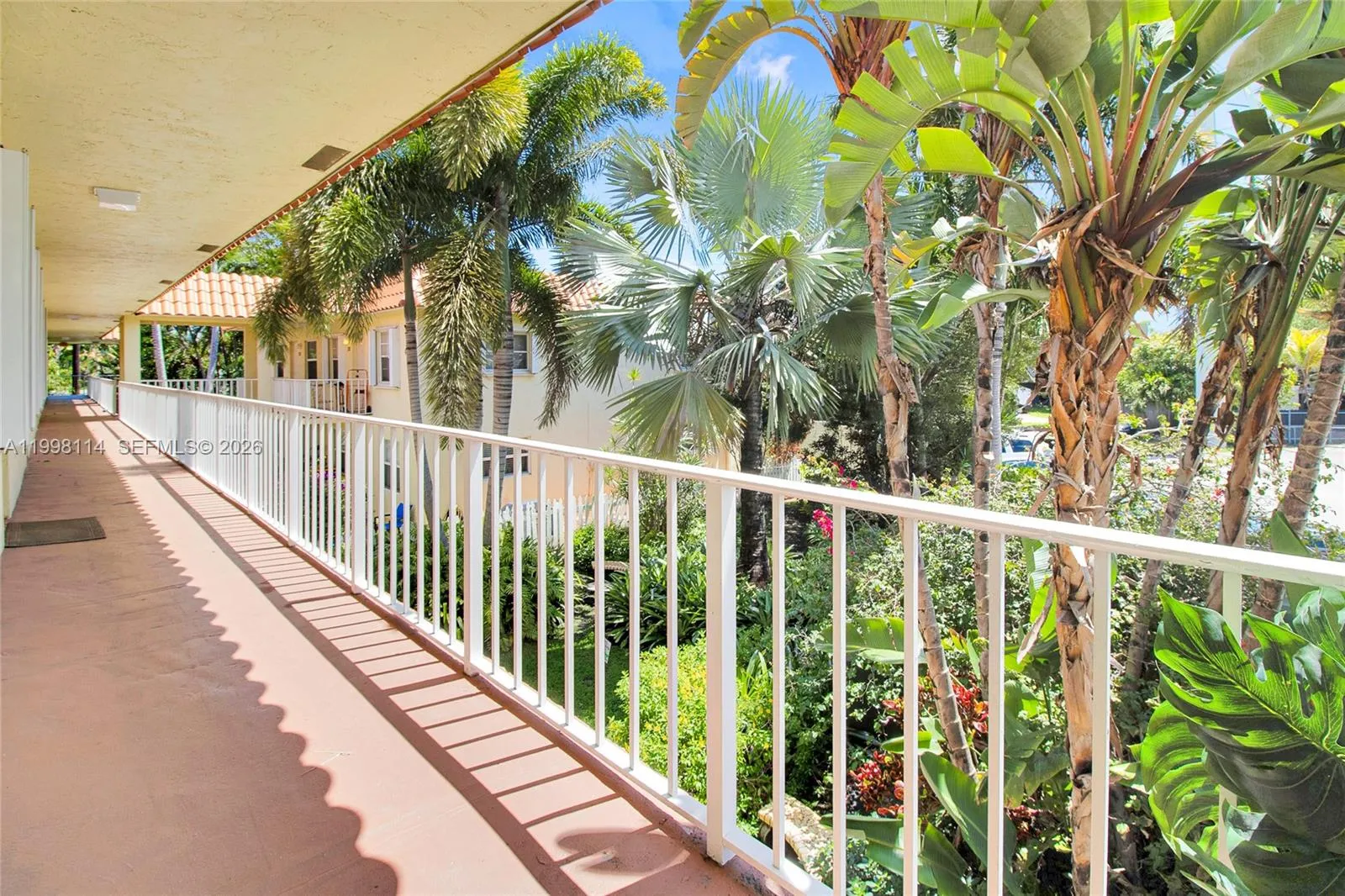 1125 NE 16th Pl # 208, Fort Lauderdale FL 33305