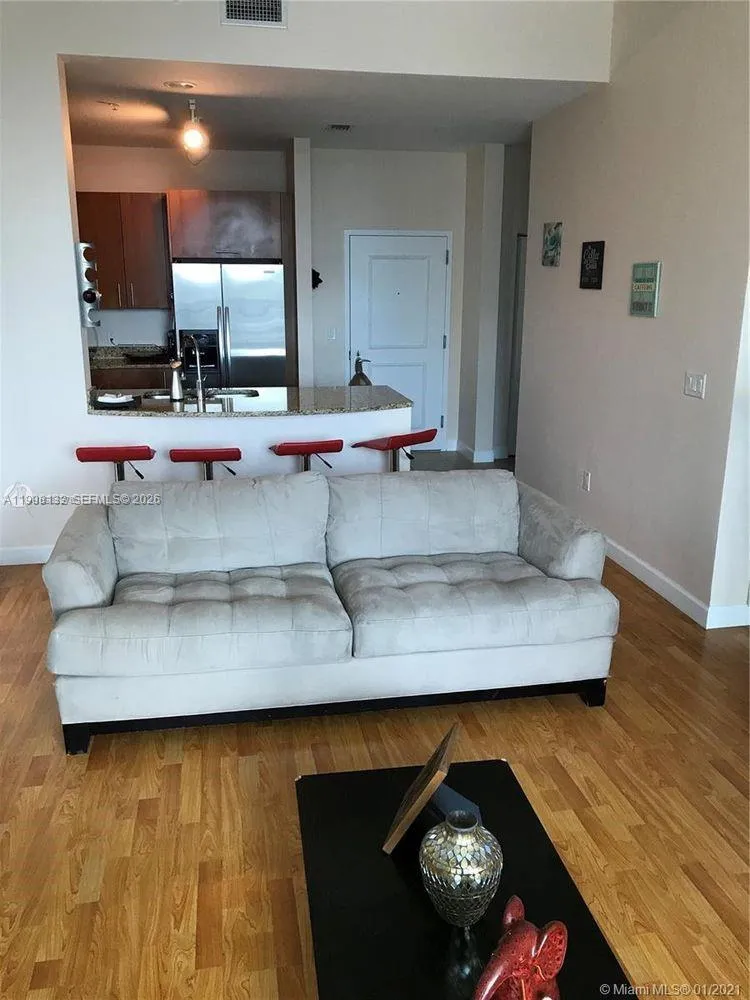 1945 S Ocean Dr # M2, Hallandale Beach FL 33009