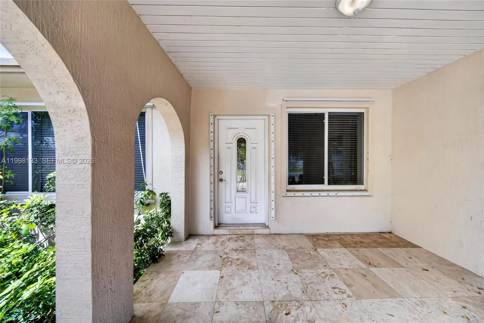 6881 SW 27th St, Miami FL 33155