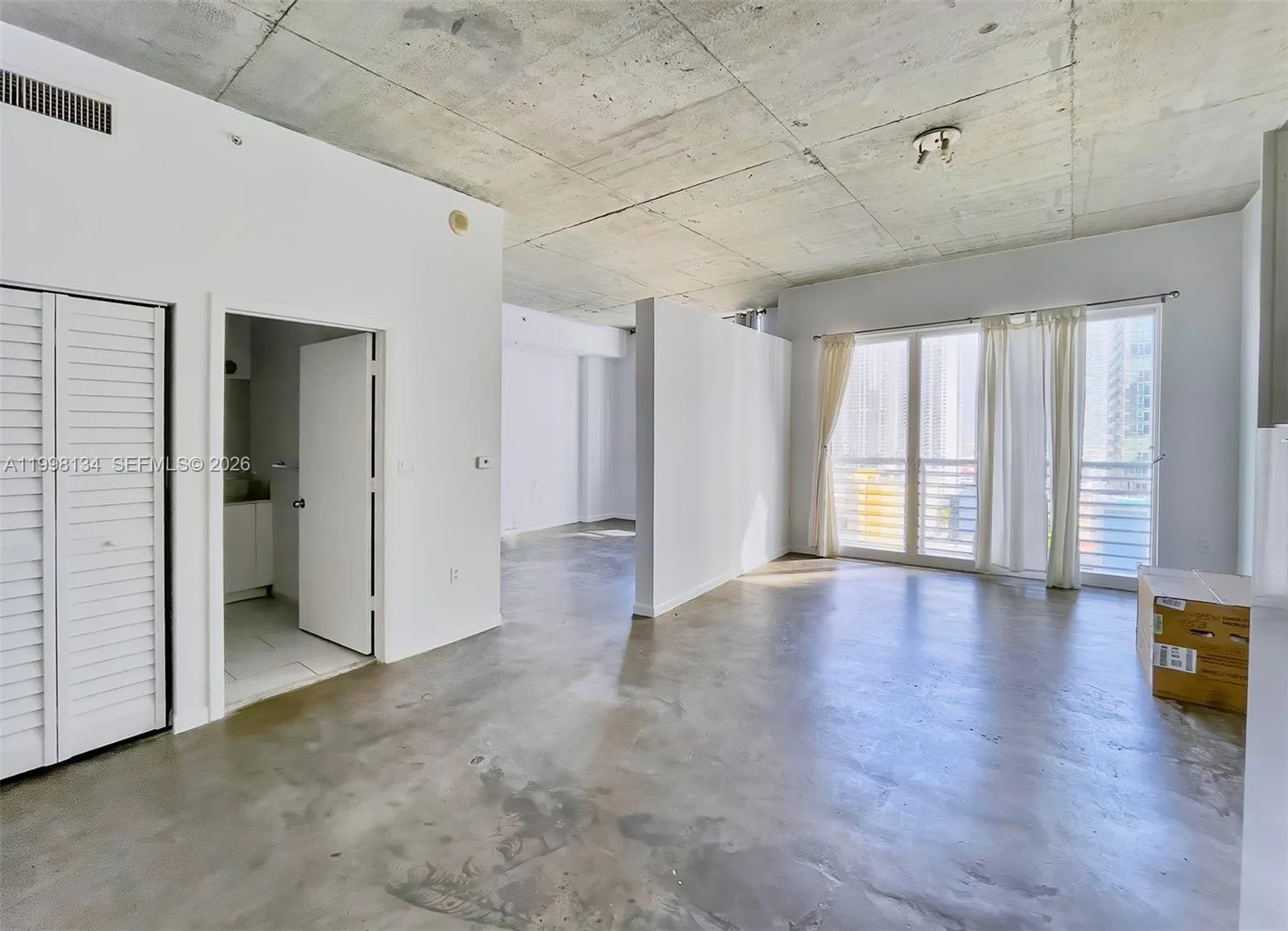 133 NE 2nd Ave # 2105, Miami FL 33132