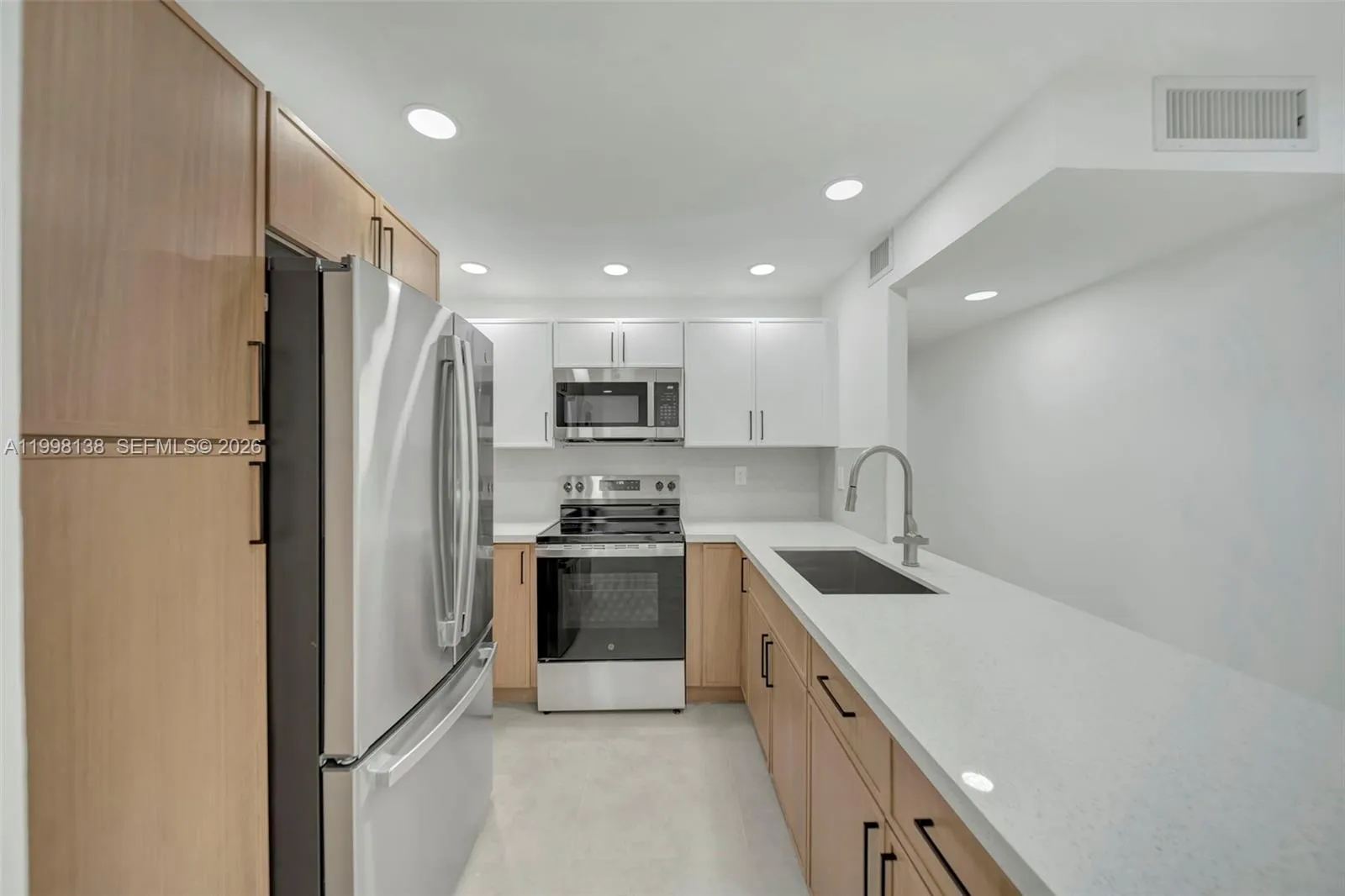 9455 W Flagler St # C108, Miami FL 33174