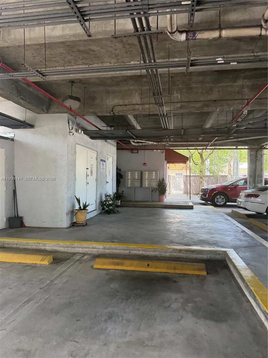 2536 NW 24th St # 3F, Miami FL 33142