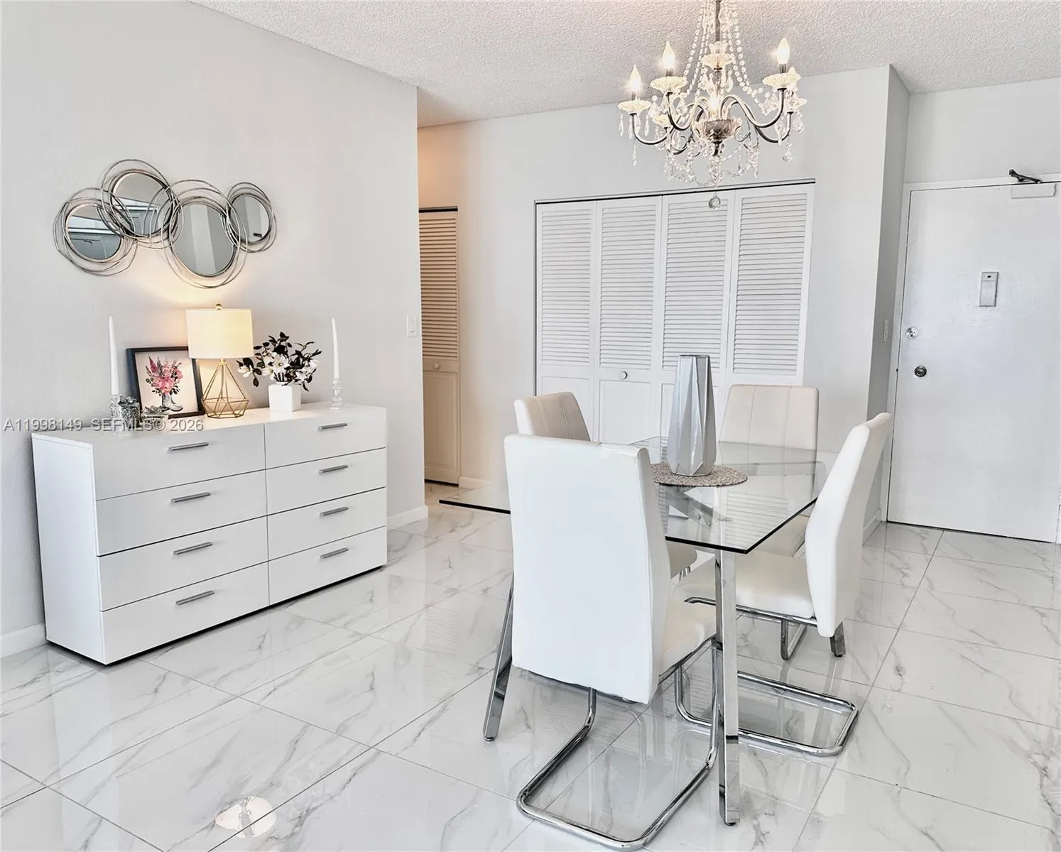 500 Bayview Dr # 717, Sunny Isles Beach FL 33160