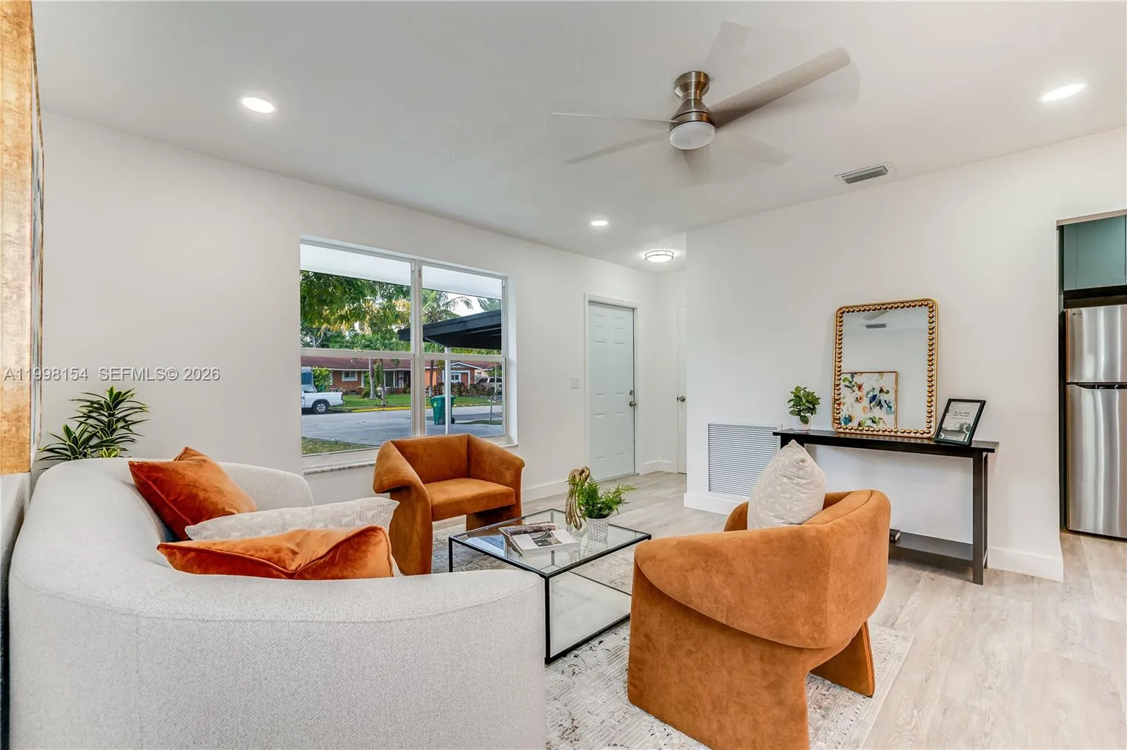 1164 NW 45th Ave, Lauderhill FL 33313