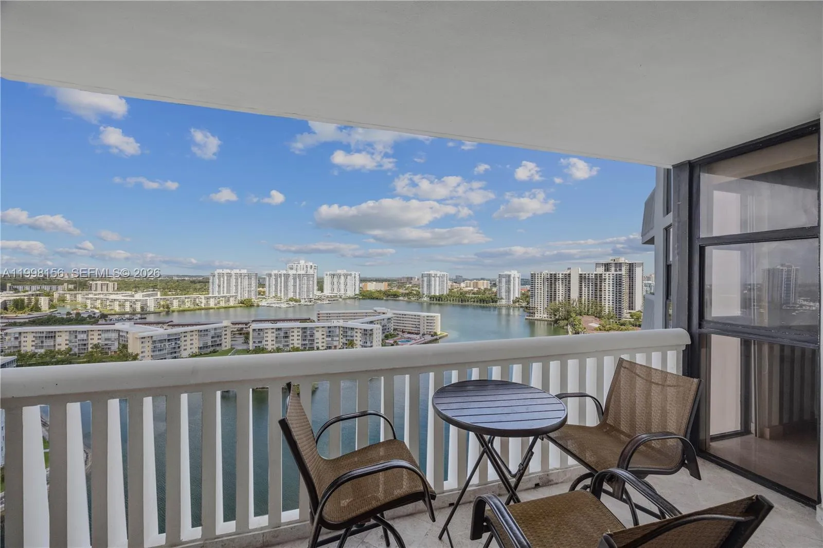 1000 W Island Blvd # 1910, Aventura FL 33160