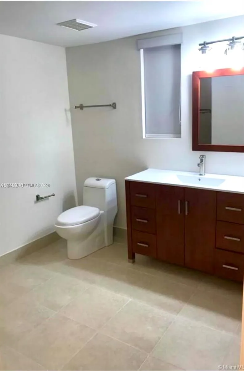 55 E 4th St # 102, Hialeah FL 33010