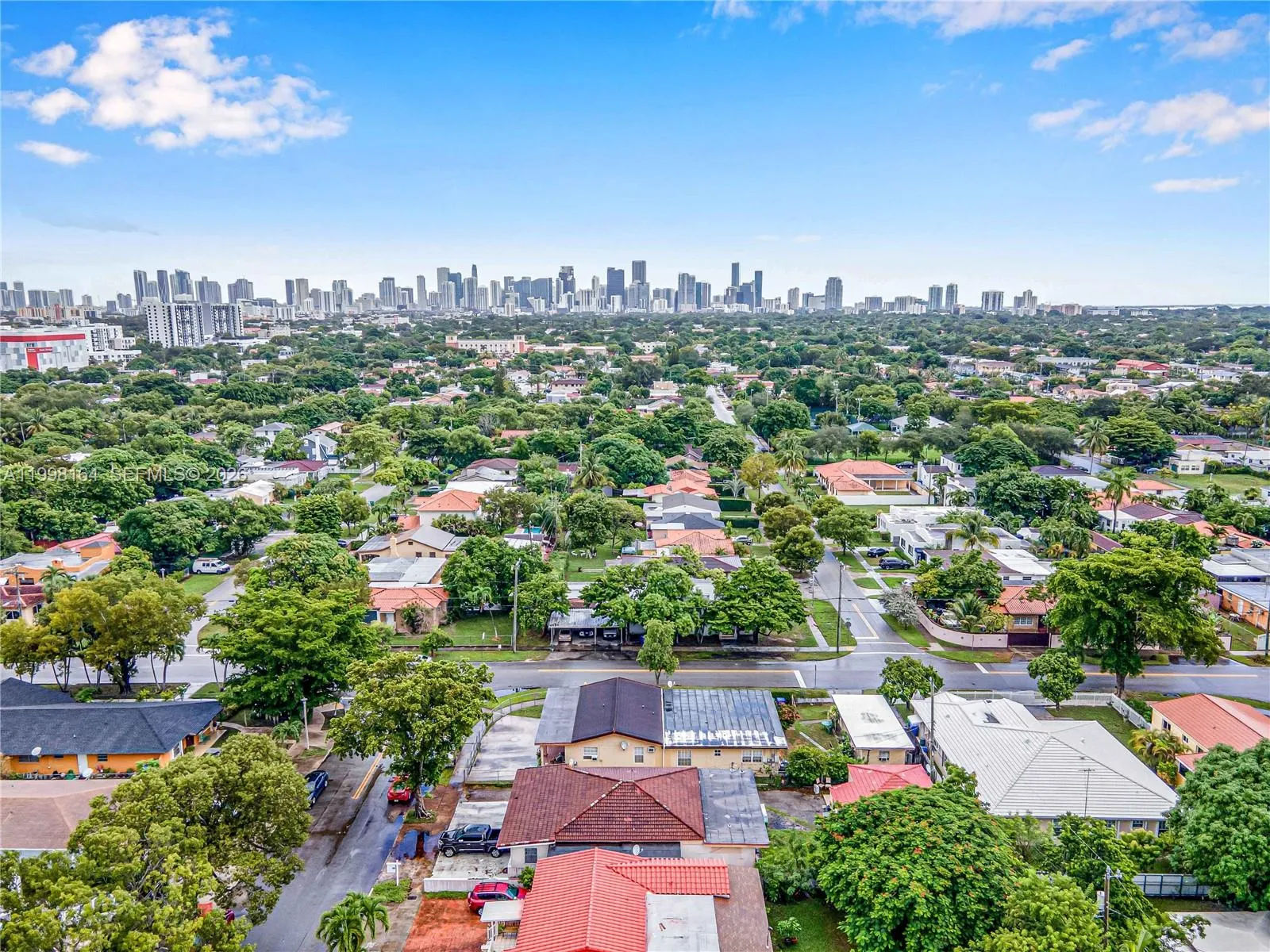 2416 SW 12th St, Miami FL 33135