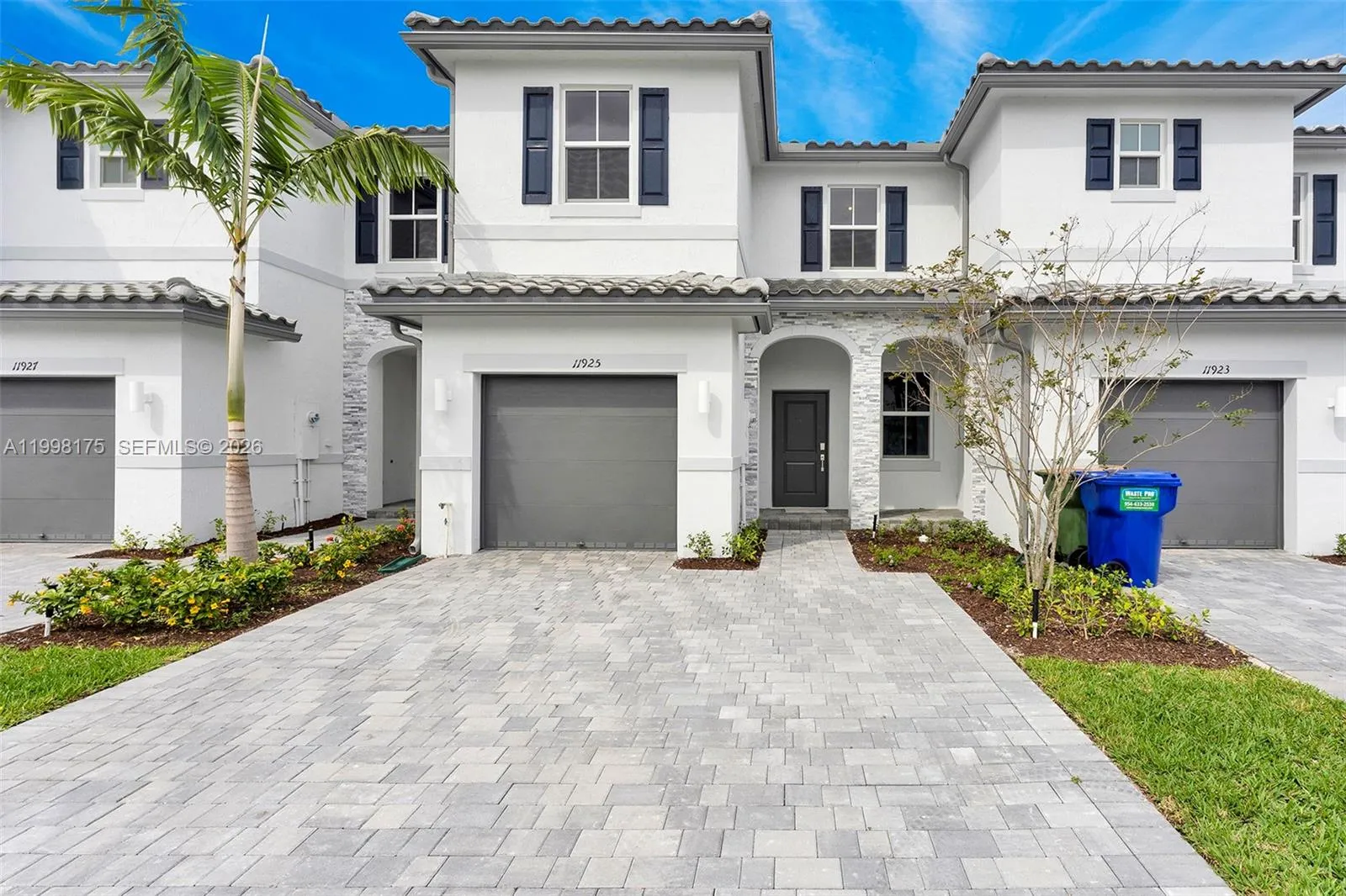 11925 NW 46th St, Coral Springs FL 33076