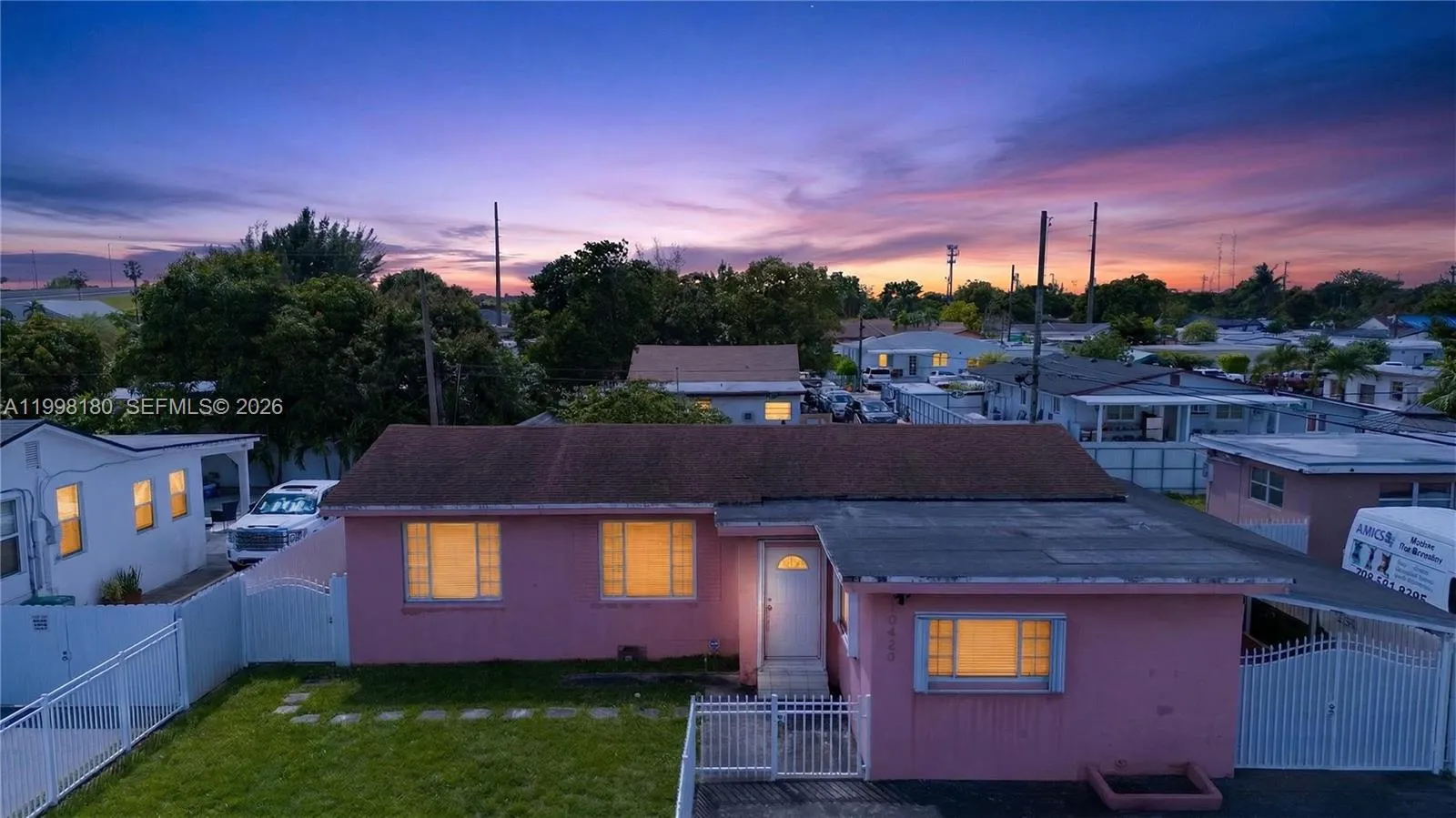 10420 NW 35th Pl, Miami FL 33147