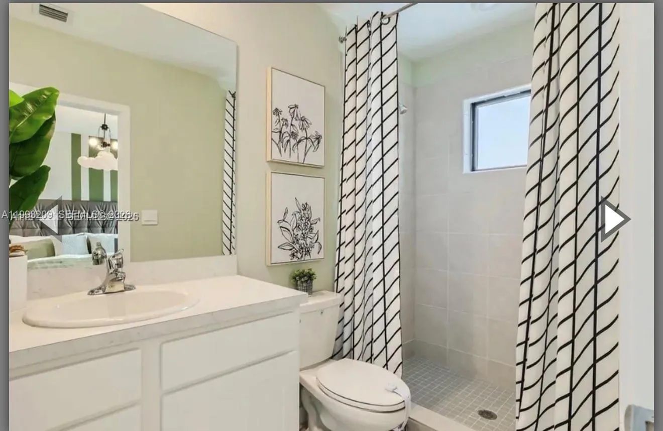 445 NE 1st Dr, Florida City FL 33034