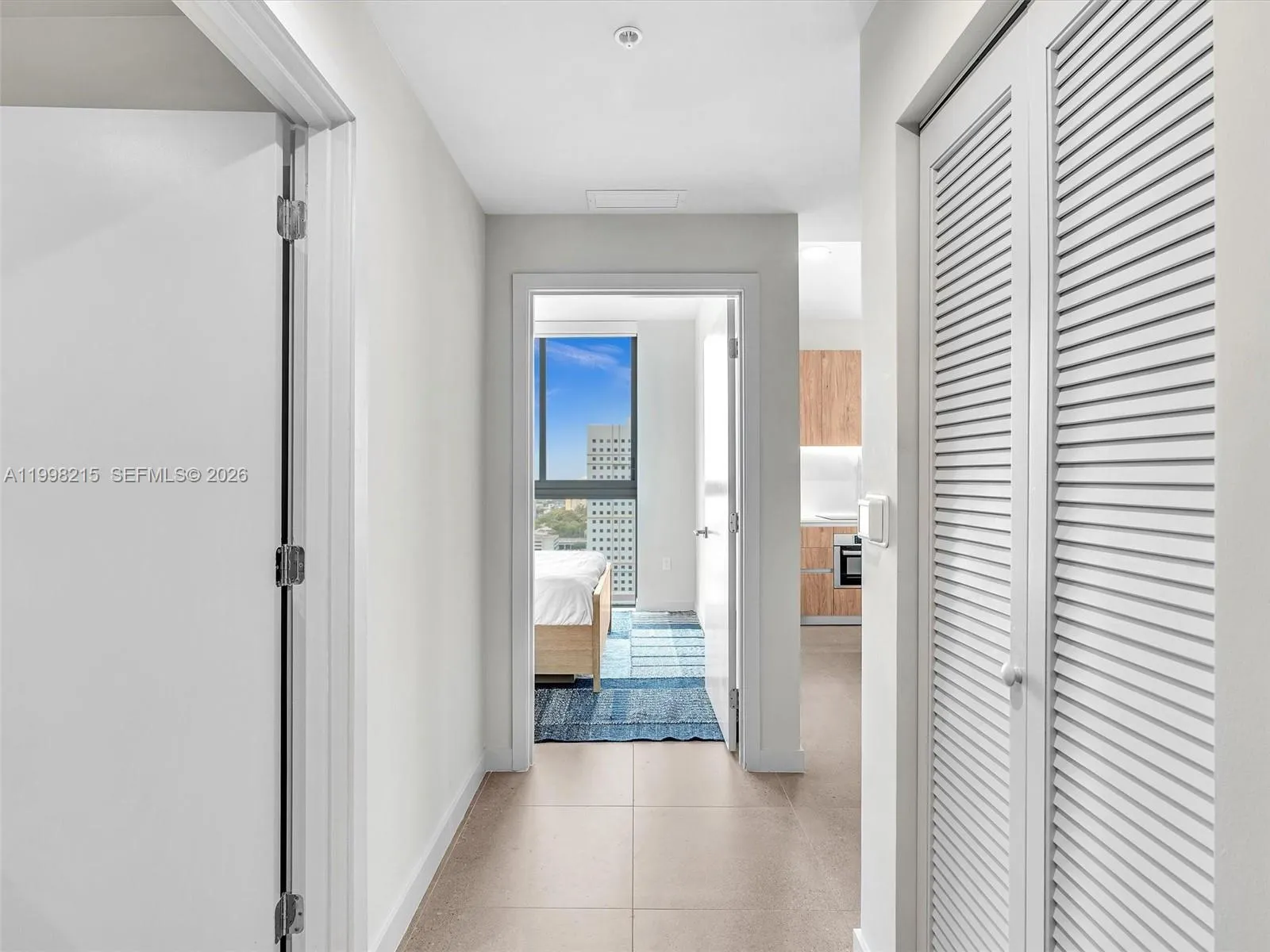 11 NE 6th street # 2214, Miami FL 33132