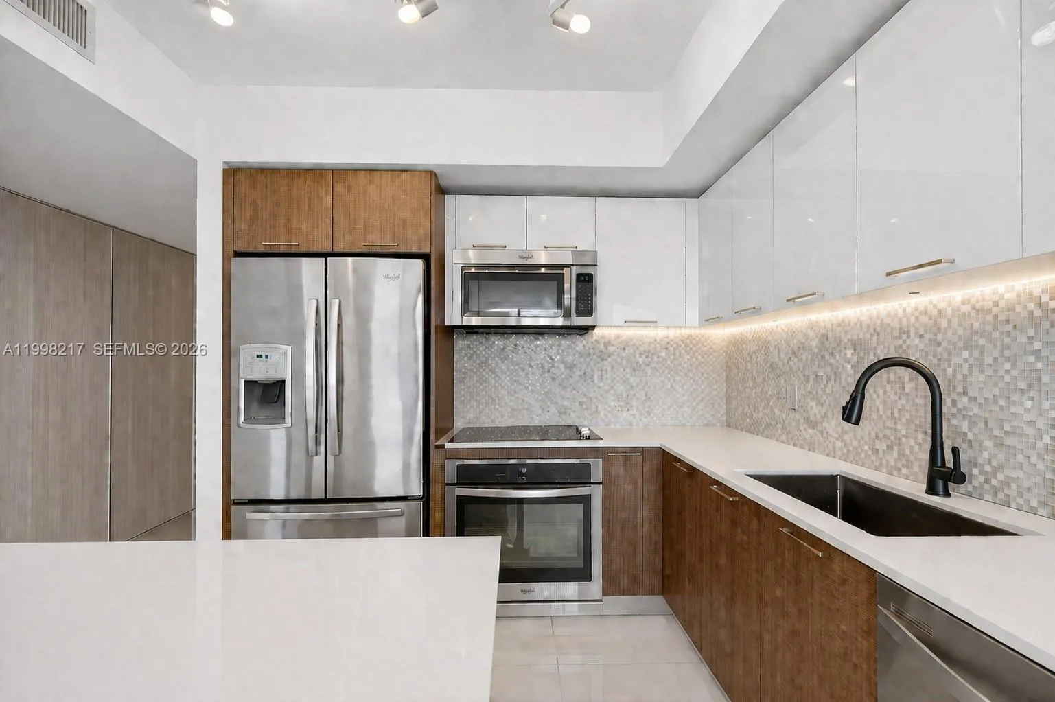 5252 NW 85th Ave # 1004, Doral FL 33166