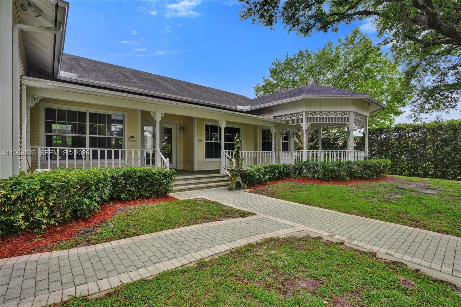 12350 NW 6th St, Plantation FL 33325