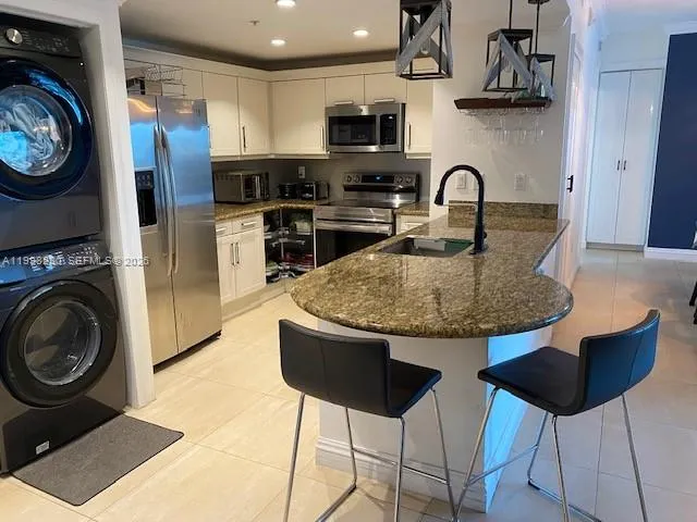 7270 SW 88th St # B306, Miami FL 33156