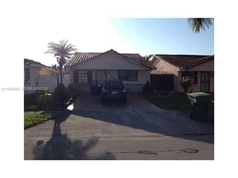 11449 NW 89 CT, Hialeah Gardens FL 33018