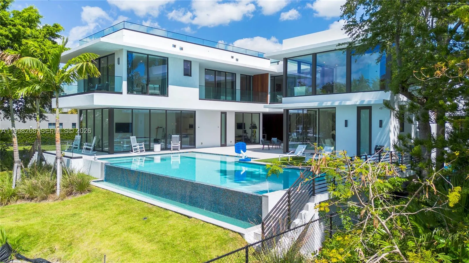 922 NE 78th St, Miami FL 33138