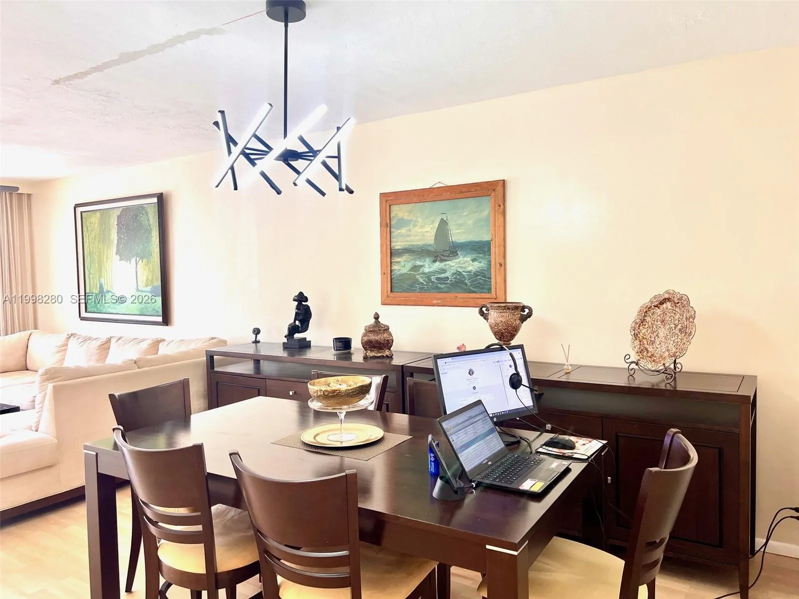 2841 Somerset Dr # 215, Lauderdale Lakes FL 33311