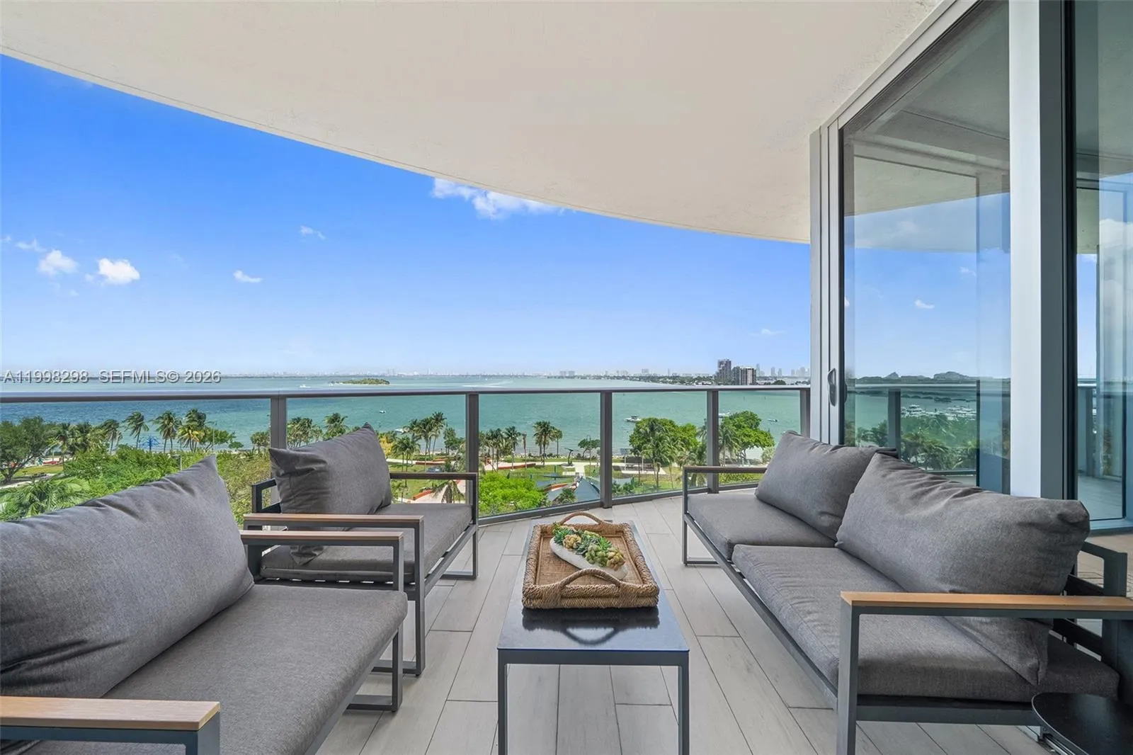 488 NE 18th St # 715, Miami FL 33132