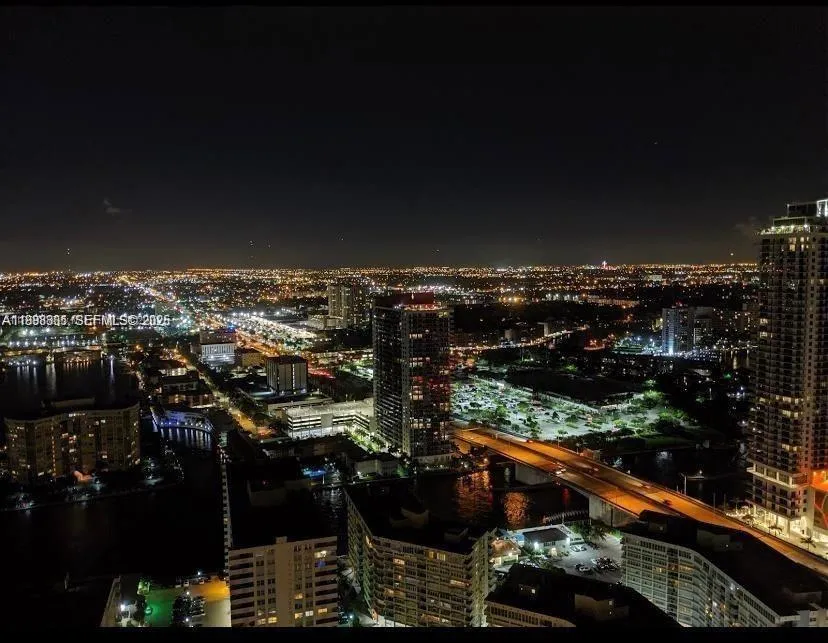 1830 S Ocean Dr # 2011, Hallandale Beach FL 33009