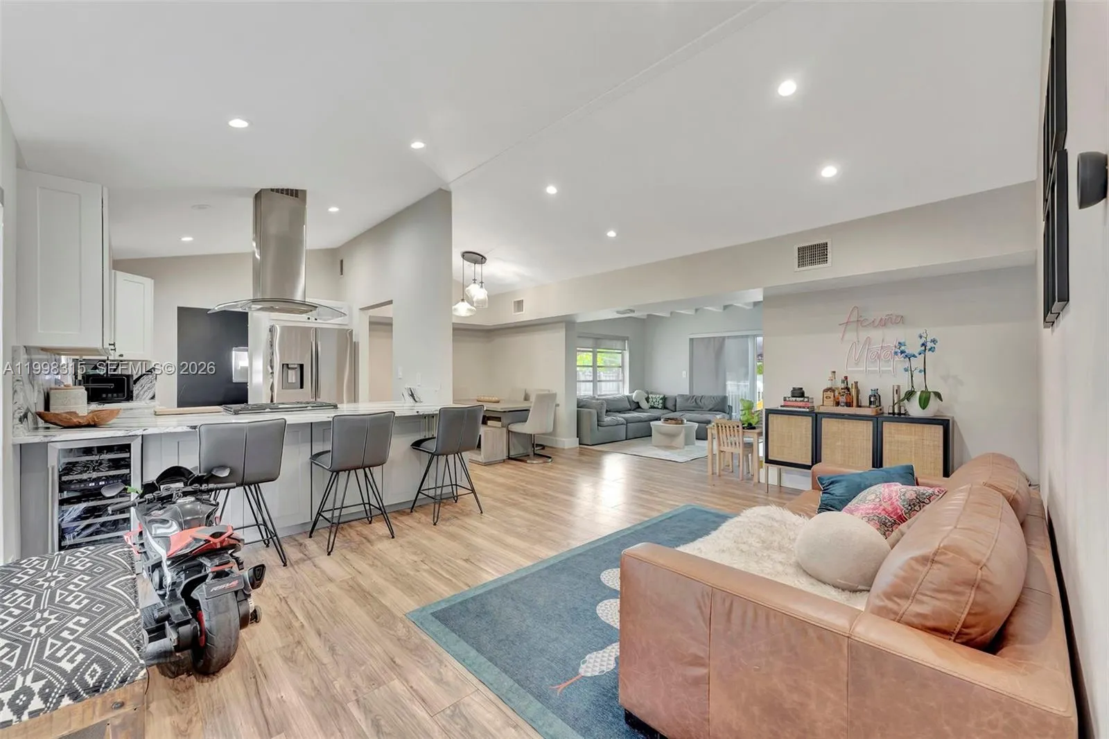 3043 Hayes Street, Hollywood FL 33021